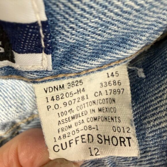 Vintage Gap Loose Fit Cuffed Jean Shorts Y2K Button Fly Size Size 12 C - Picture 11 of 11